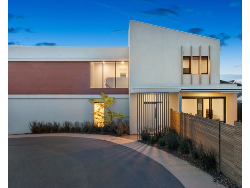 1/27 Dromana Avenue, Bentleigh East VIC 3165