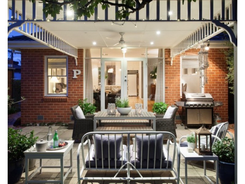 18 Latham Street, Bentleigh East VIC 3165