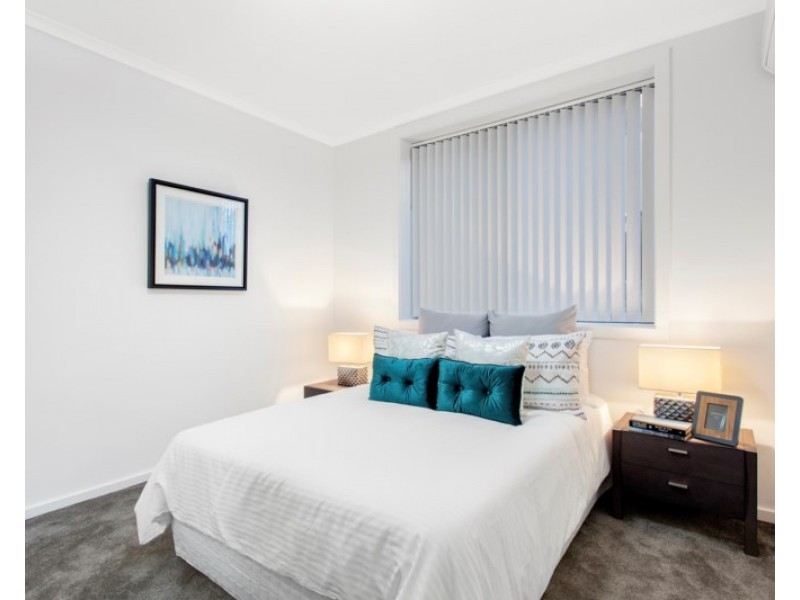 1/11 Rosstown Road, Carnegie VIC 3163