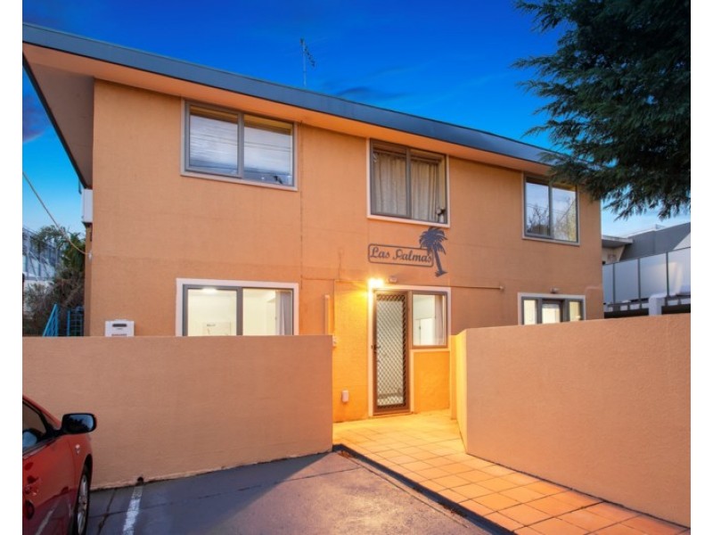 1/11 Rosstown Road, Carnegie VIC 3163