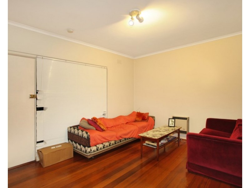 1/11 Holloway Street, Ormond VIC 3204