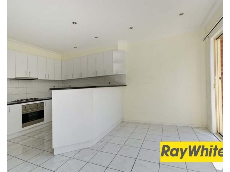2/33 Ellt Crescent, Noble Park VIC 3174