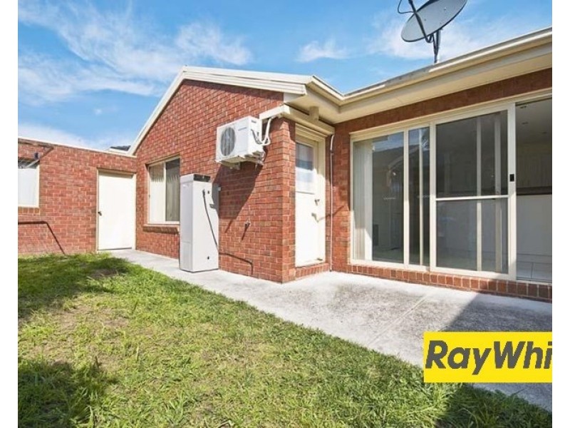 2/33 Ellt Crescent, Noble Park VIC 3174