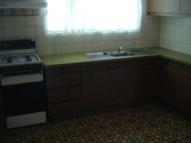 11 Mawarra Crescent, Chadstone VIC 3148