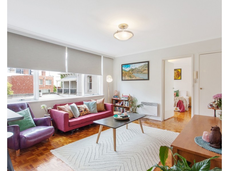 10/24 Alma Road, St Kilda VIC 3182