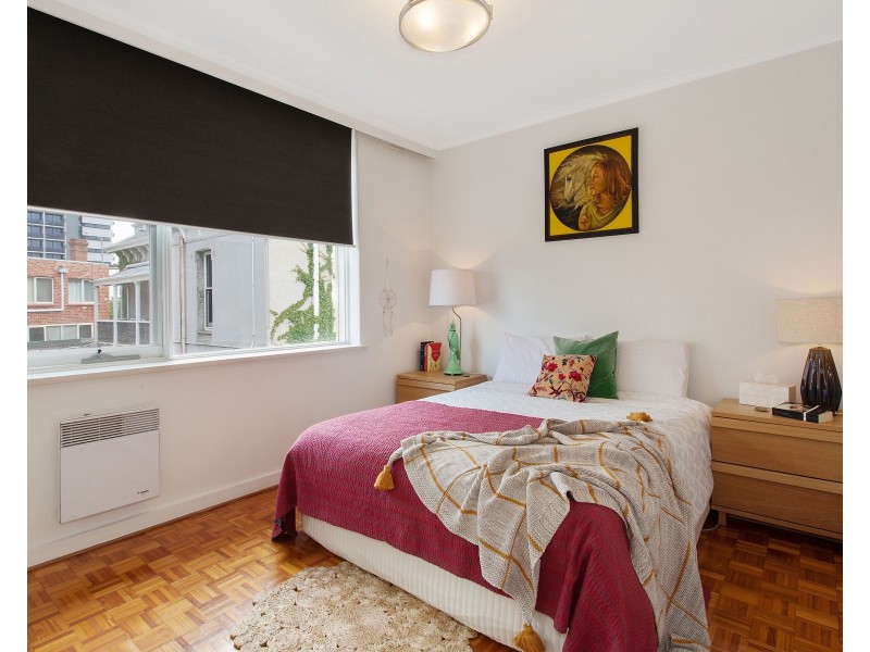 10/24 Alma Road, St Kilda VIC 3182