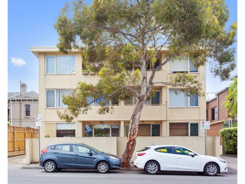 10/24 Alma Road, St Kilda VIC 3182