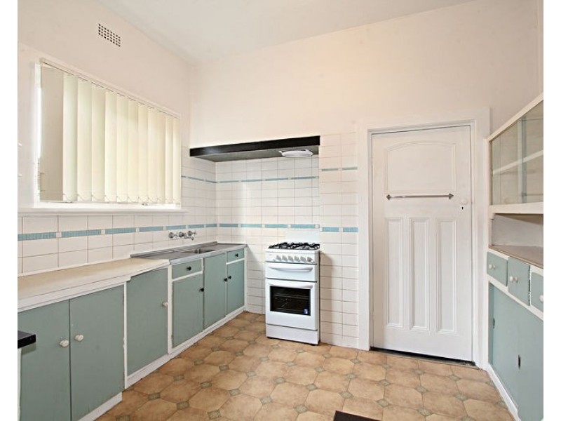 3 Dudley Street, Caulfield East VIC 3145