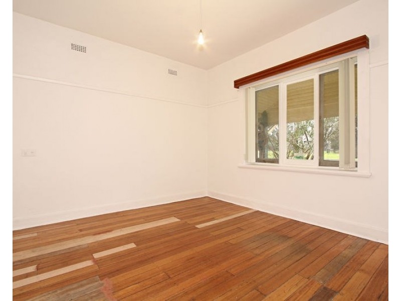 3 Dudley Street, Caulfield East VIC 3145