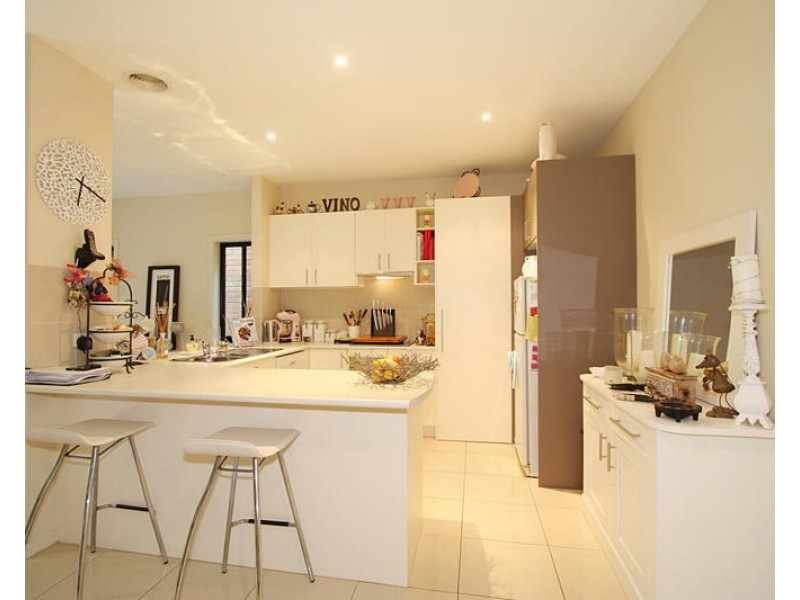 43 Derring Lane, Cheltenham VIC 3192