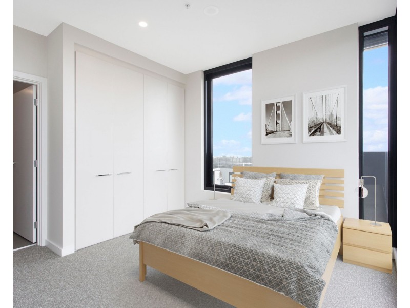 702/879 Dandenong Road, Malvern East VIC 3145