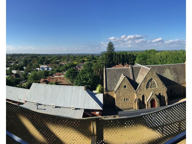 702/879 Dandenong Road, Malvern East VIC 3145