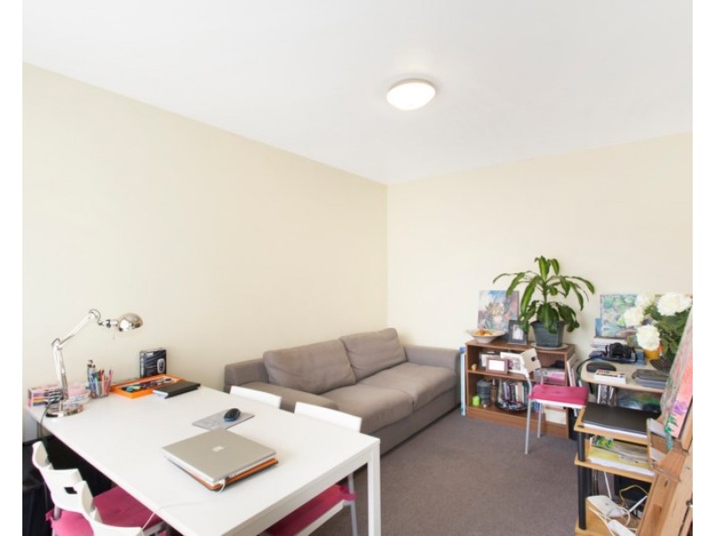 4/10 Rosstown Road, Carnegie VIC 3163