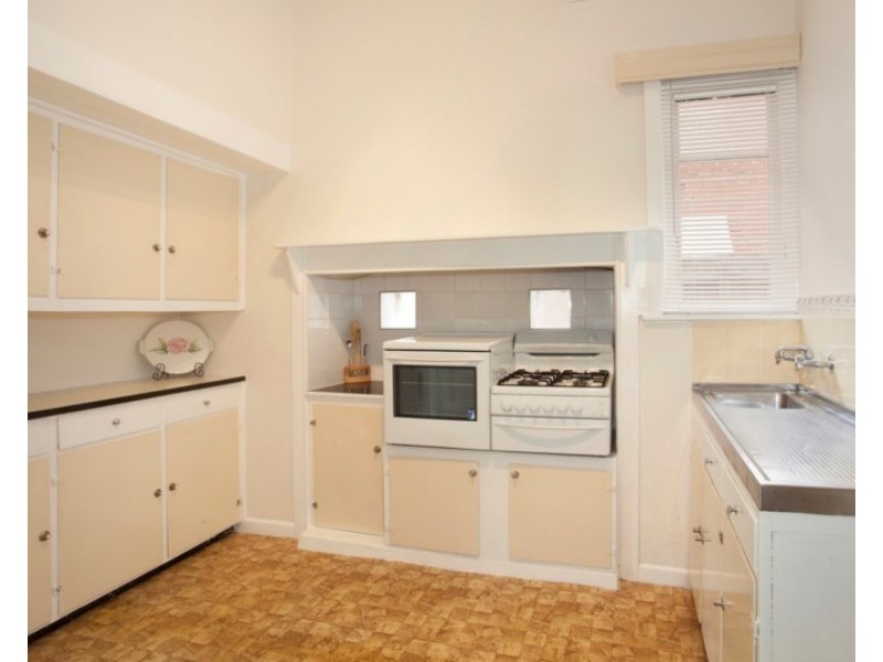 28 Yendon Road, Carnegie VIC 3163