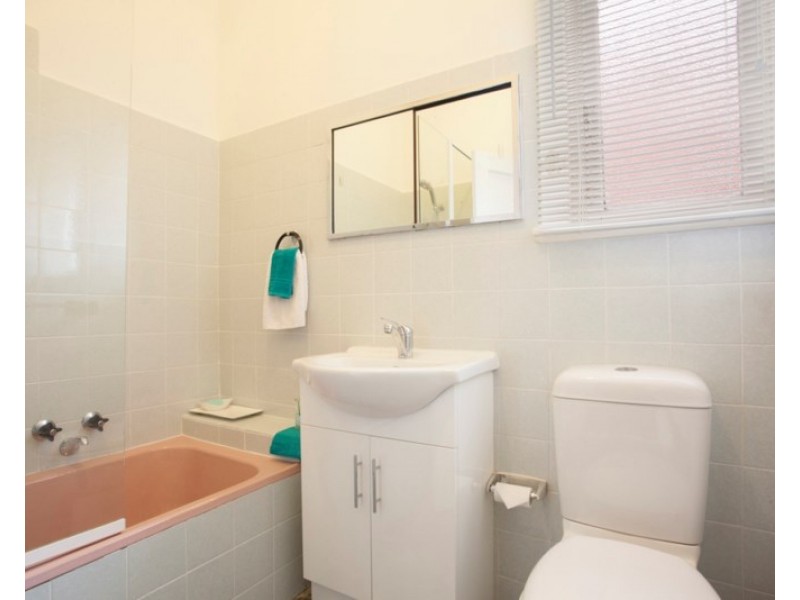 28 Yendon Road, Carnegie VIC 3163