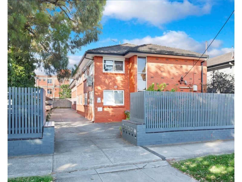 8/15 Rosstown Road, Carnegie VIC 3163