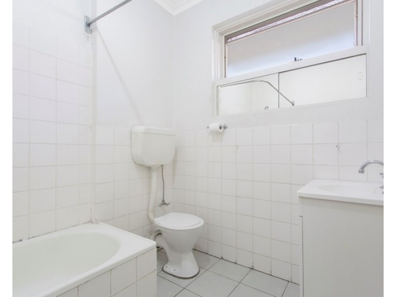 8/15 Rosstown Road, Carnegie VIC 3163