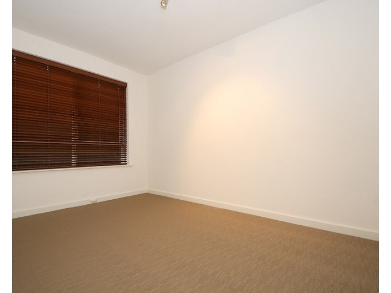 4/25 Warley Road, Malvern East VIC 3145