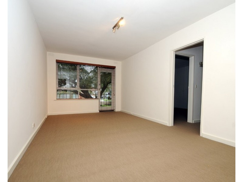 4/25 Warley Road, Malvern East VIC 3145