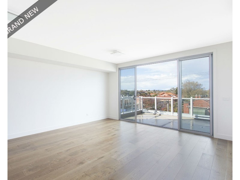 303/77 Poath Road, Murrumbeena VIC 3163