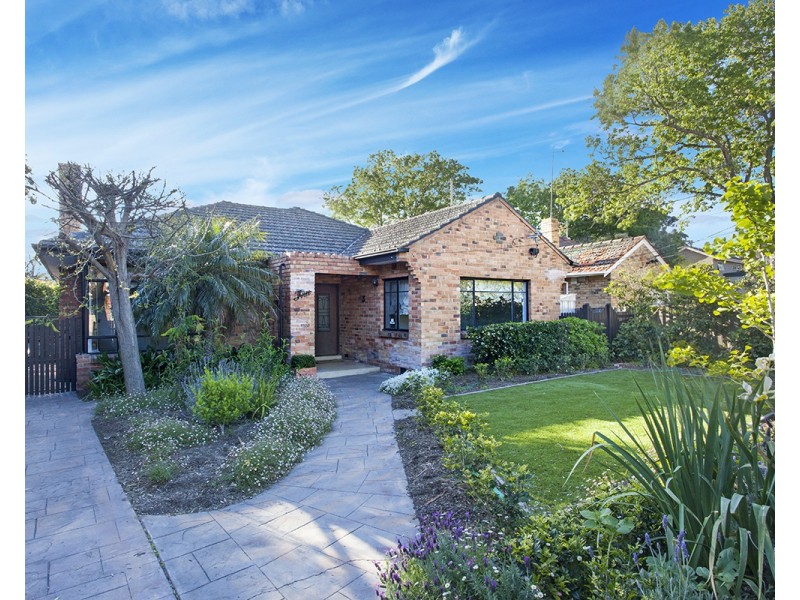 3 Hudson Street, Hampton VIC 3188