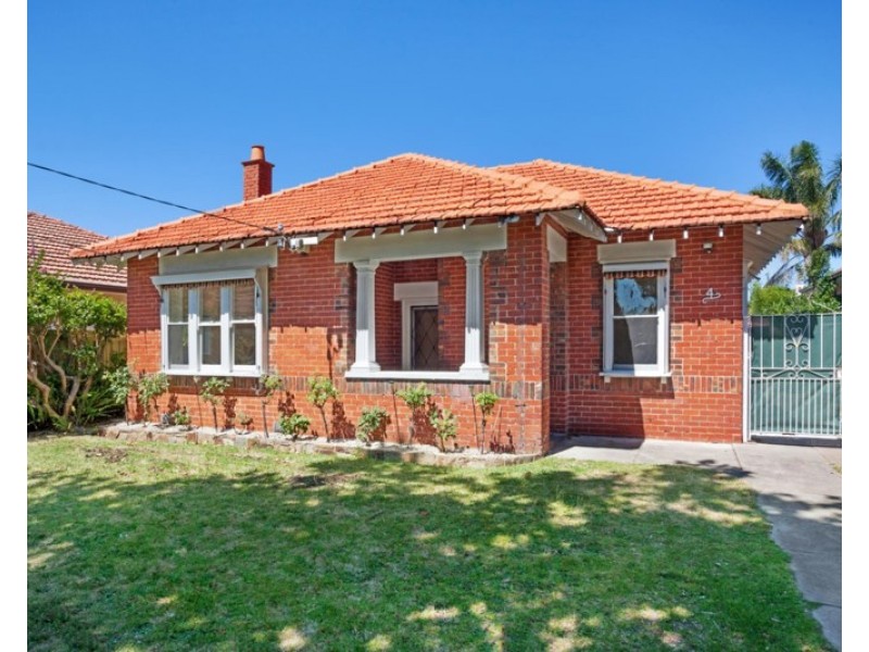 4 Nirvana Avenue, Malvern East VIC 3145