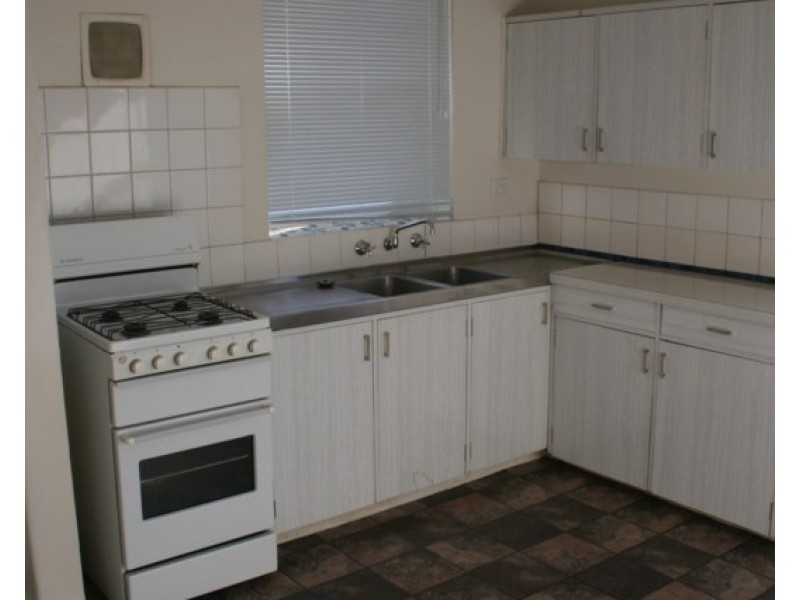 2/23 Hodder Street, Brighton East VIC 3187