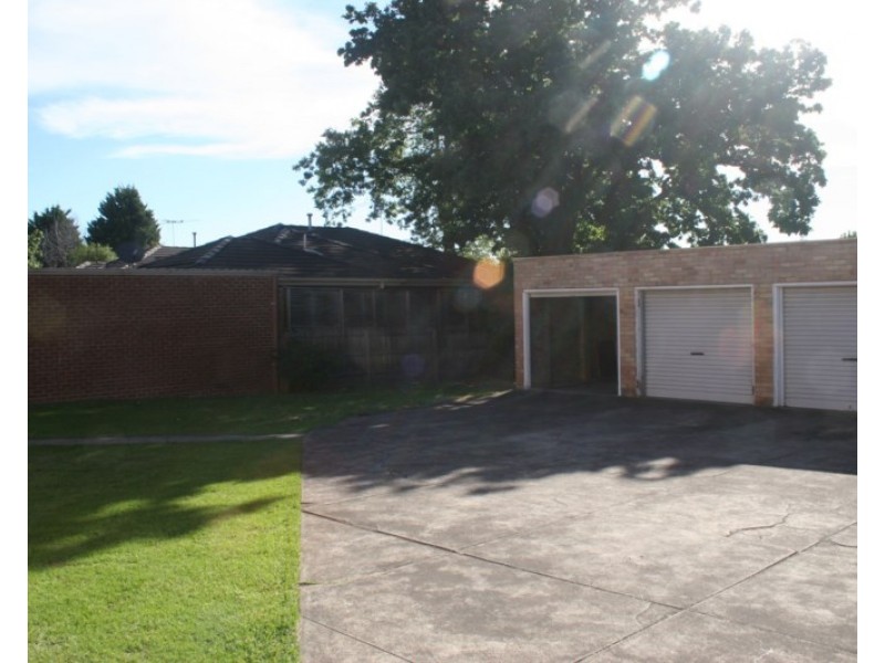 2/23 Hodder Street, Brighton East VIC 3187