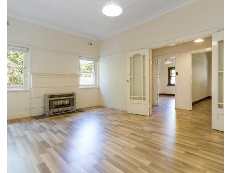 34 El Nido Grove, Carnegie VIC 3163