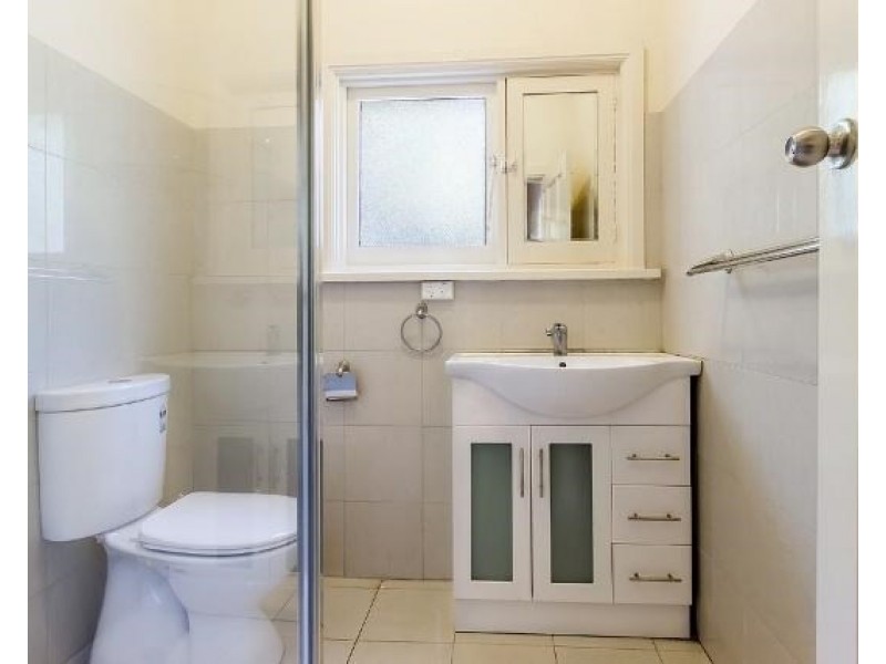 34 El Nido Grove, Carnegie VIC 3163