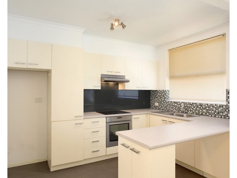 4/1150 Dandenong Road, Carnegie VIC 3163