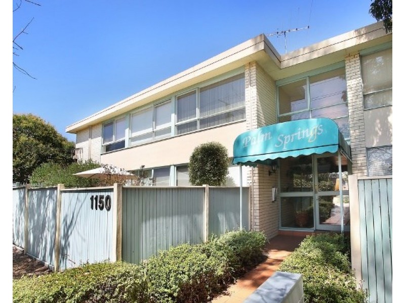 4/1150 Dandenong Road, Carnegie VIC 3163