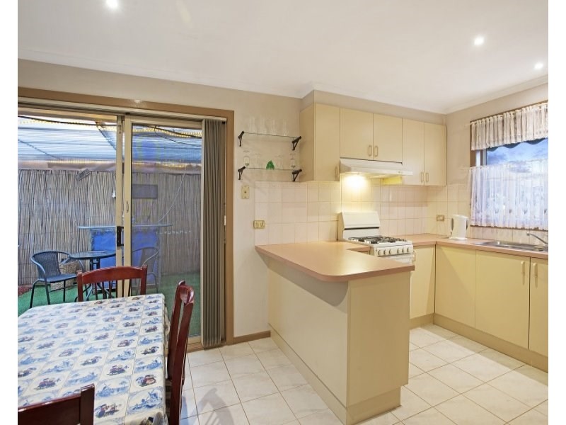 1/48 St James Avenue, Springvale VIC 3171