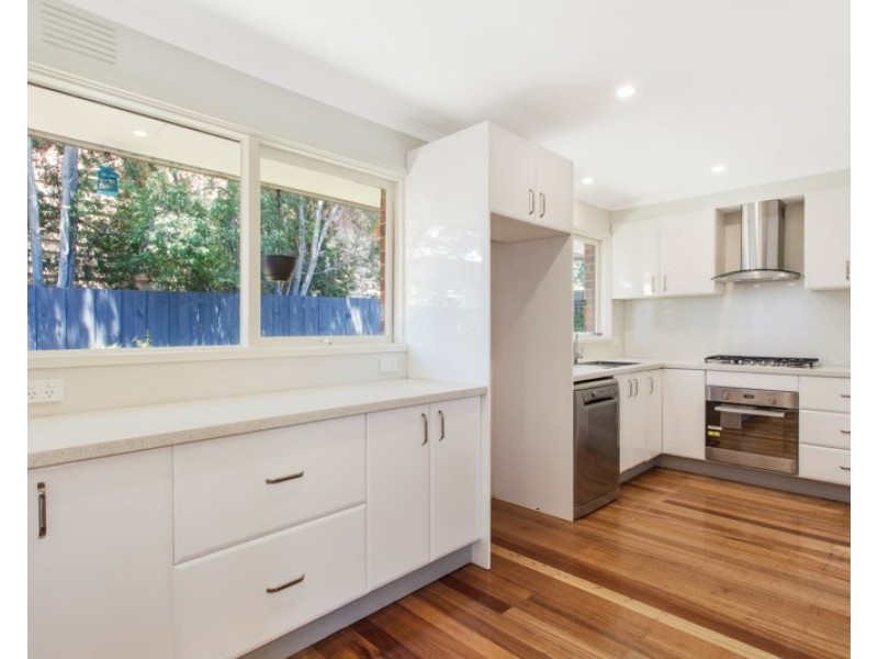 2/6 Mile End Road, Carnegie VIC 3163