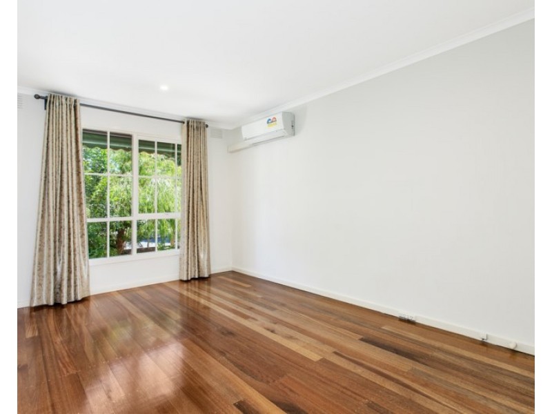 2/6 Mile End Road, Carnegie VIC 3163