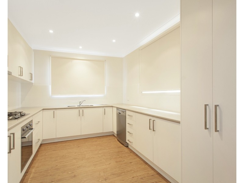 12 Graceburn Avenue, Carnegie VIC 3163