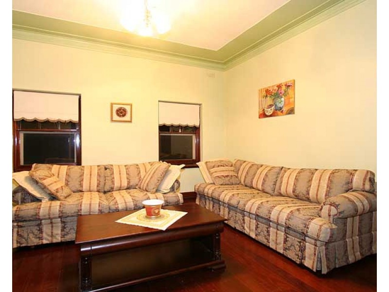 132 Murrumbeena Road, Murrumbeena VIC 3163