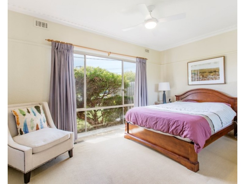 1/39 Lancaster Street, Bentleigh East VIC 3165