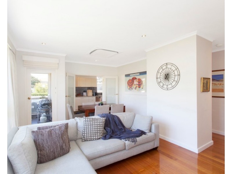 10/8 Cavendish Place, Brighton VIC 3186
