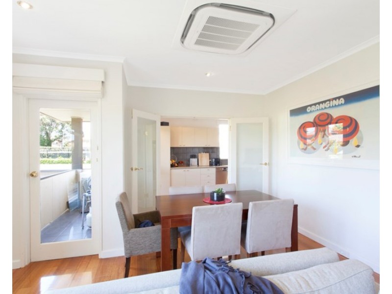 10/8 Cavendish Place, Brighton VIC 3186