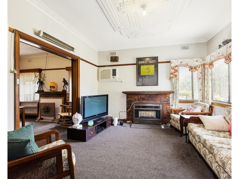 29 Moorookyle Avenue, Hughesdale VIC 3166