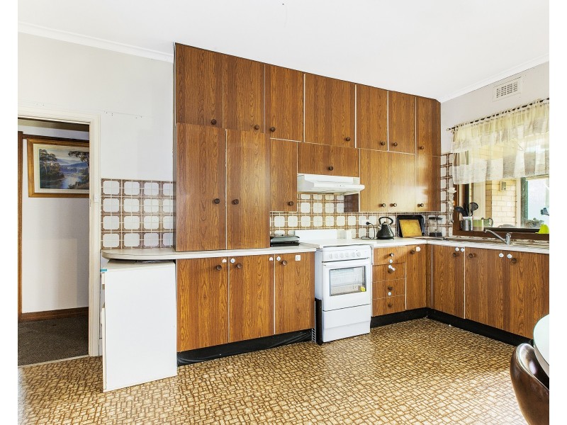 29 Moorookyle Avenue, Hughesdale VIC 3166