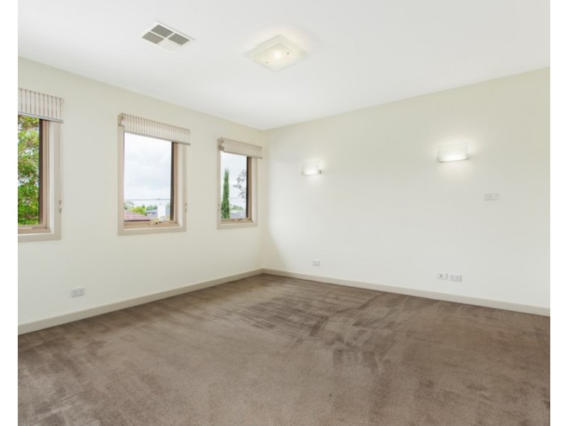 1/73 Barrington Street, Bentleigh East VIC 3165