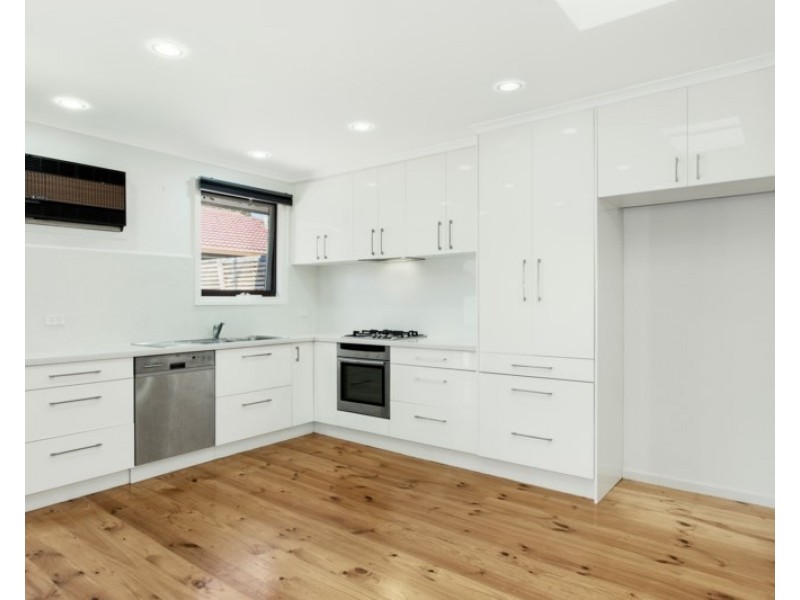 2/19 Howe Street, Murrumbeena VIC 3163