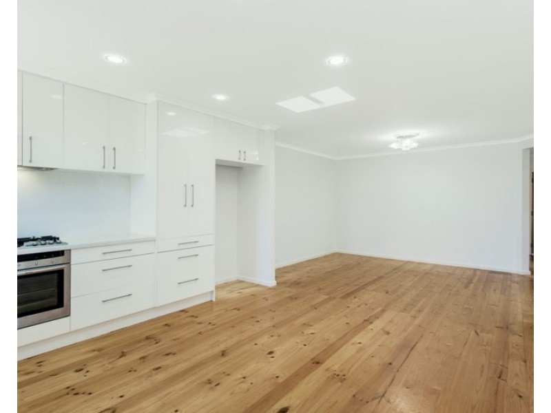 2/19 Howe Street, Murrumbeena VIC 3163