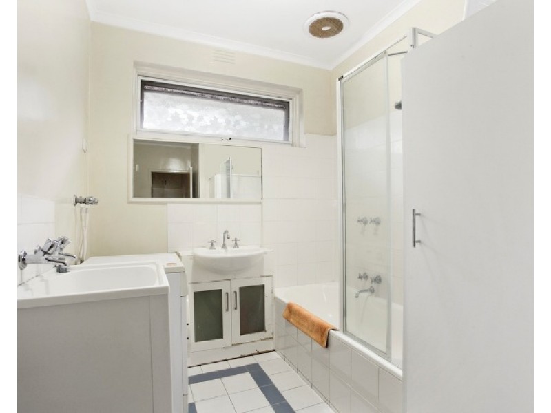 4/1129 Dandenong Road, Malvern East VIC 3145