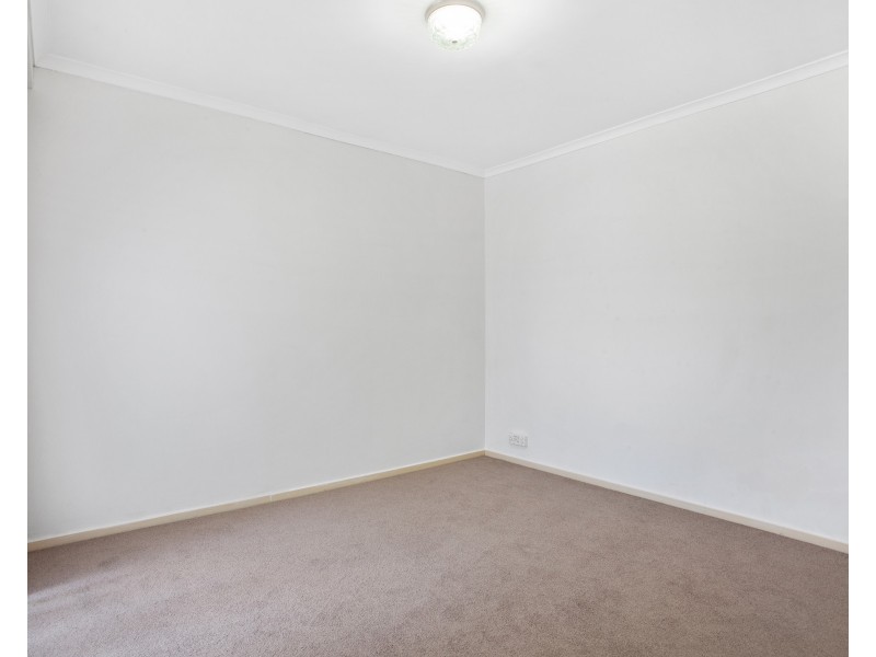 1/18 Normanby Street, Hughesdale VIC 3166