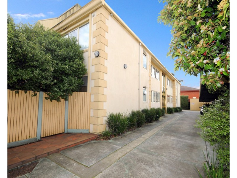 8/300 Grange Road, Ormond VIC 3204