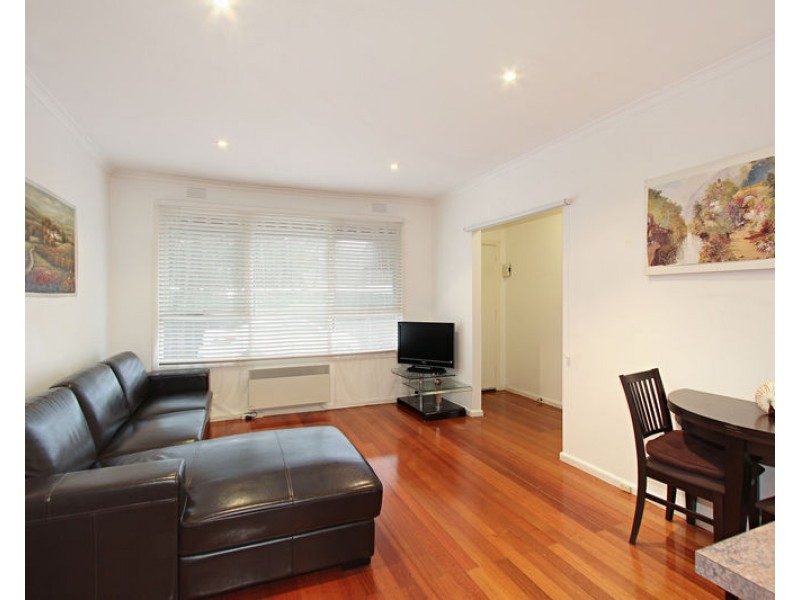 6/50 Coorigil Road, Carnegie VIC 3163