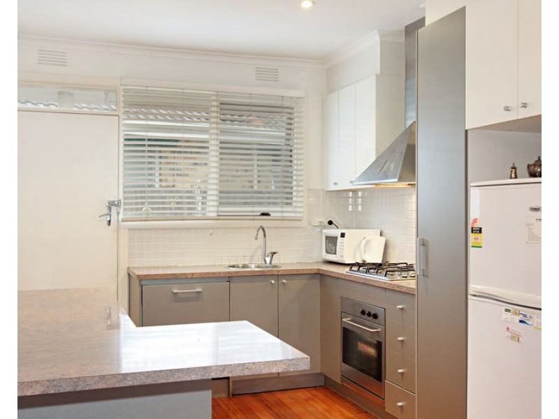 6/50 Coorigil Road, Carnegie VIC 3163